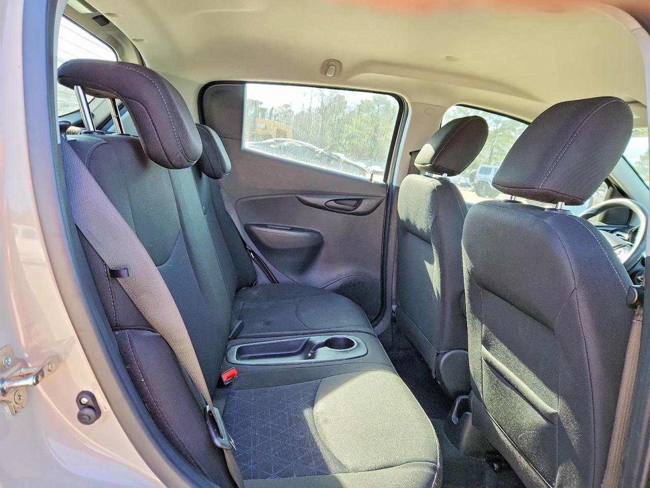 2019 CHEVROLET SPARK 1LT photo 10