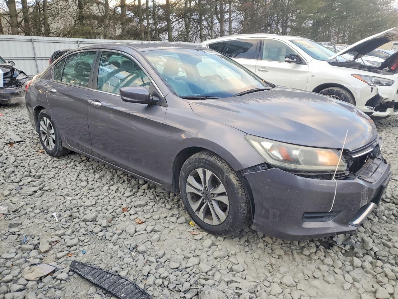 2014 HONDA ACCORD LX photo 4