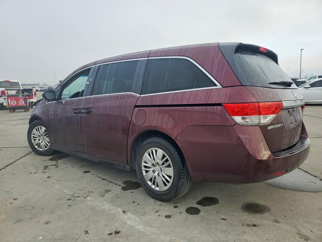 2014 HONDA ODYSSEY LX photo 2