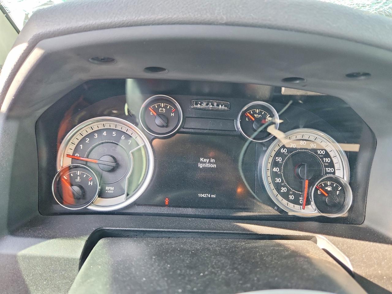 2015 RAM 1500 SLT photo 9