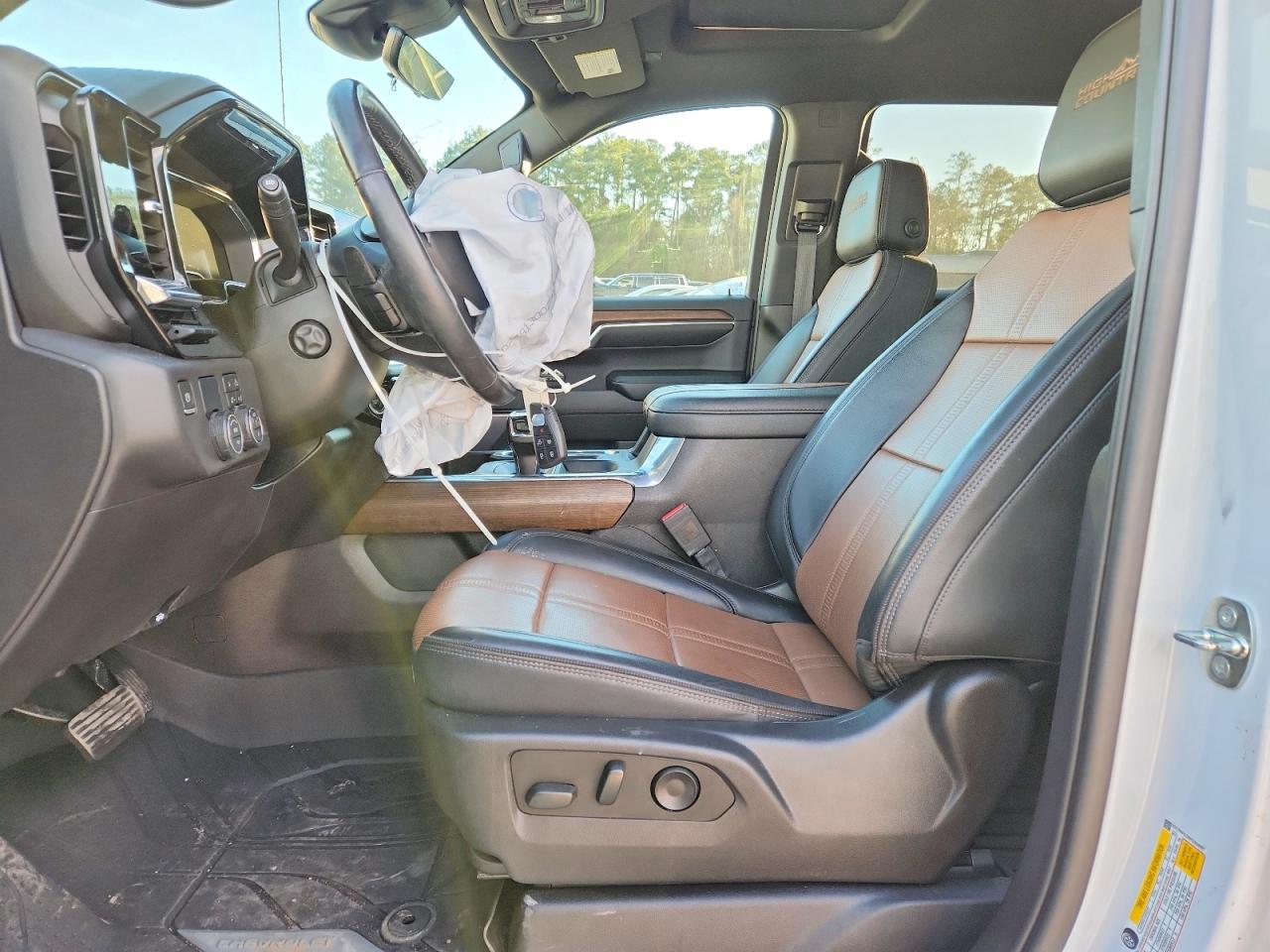 2023 CHEVROLET SILVERADO C1500 HIGH COUNTRY photo 7