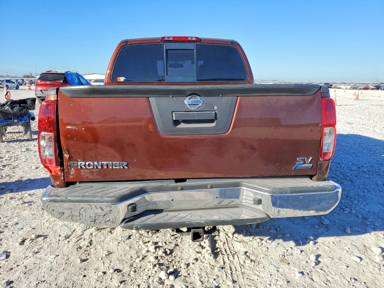 2018 NISSAN FRONTIER S photo 6