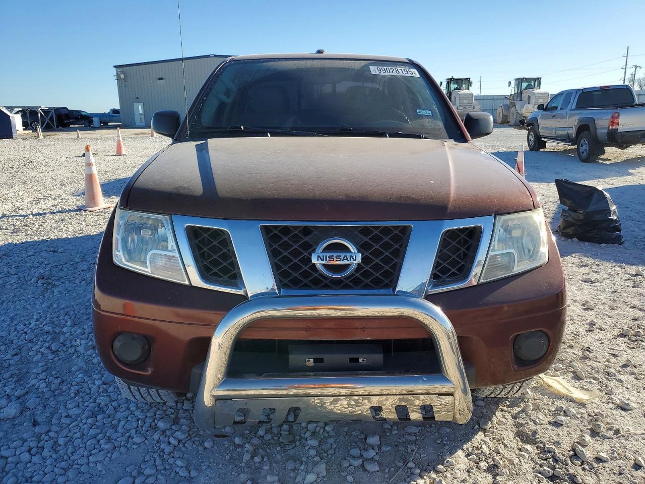 2018 NISSAN FRONTIER S photo 5