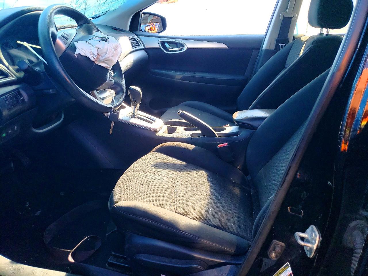 2015 NISSAN SENTRA S photo 7