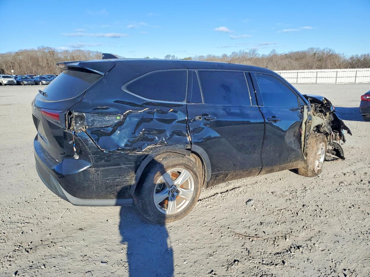 2021 TOYOTA HIGHLANDER L photo 3