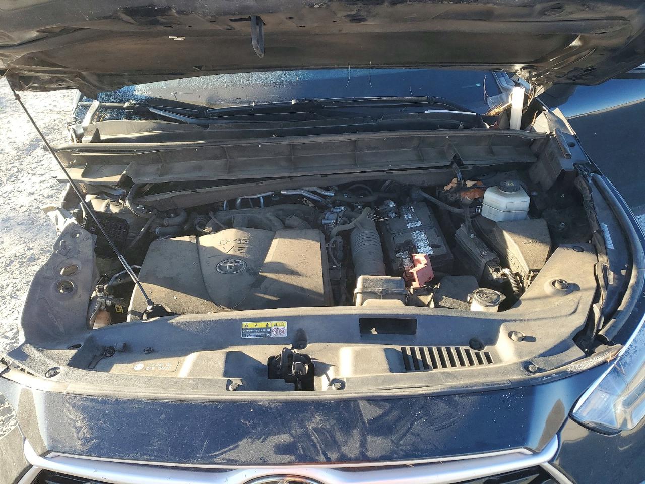 2021 TOYOTA HIGHLANDER L photo 12