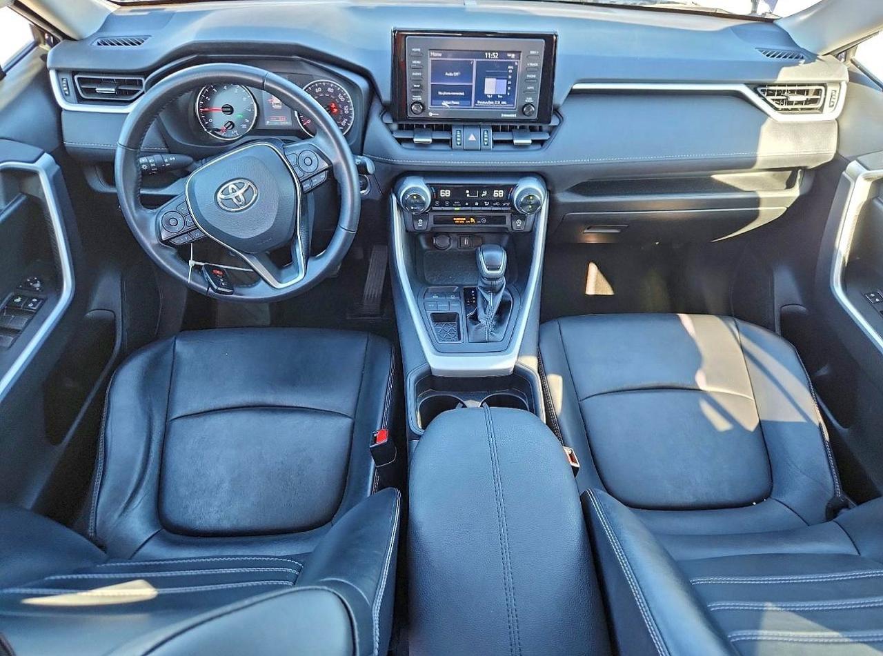 2021 TOYOTA RAV4 XLE PREMIUM photo 8