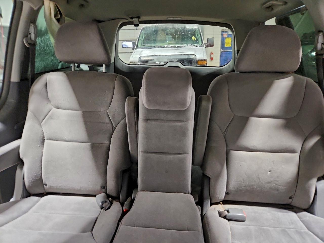 2006 HONDA ODYSSEY EX photo 10