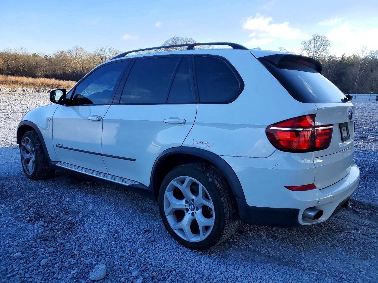 2011 BMW X5 XDRIVE35I photo 2