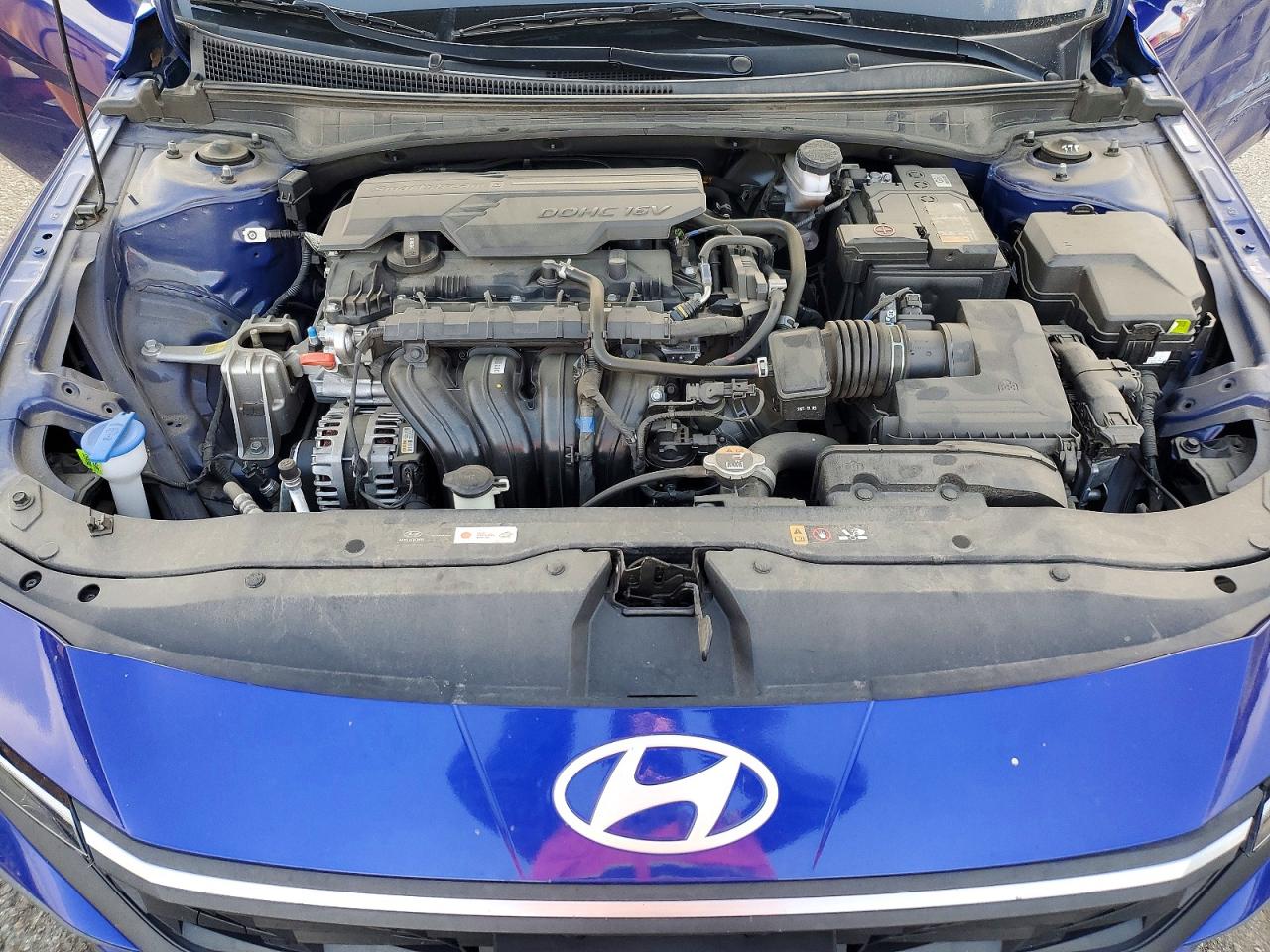 2024 HYUNDAI ELANTRA SEL photo 21