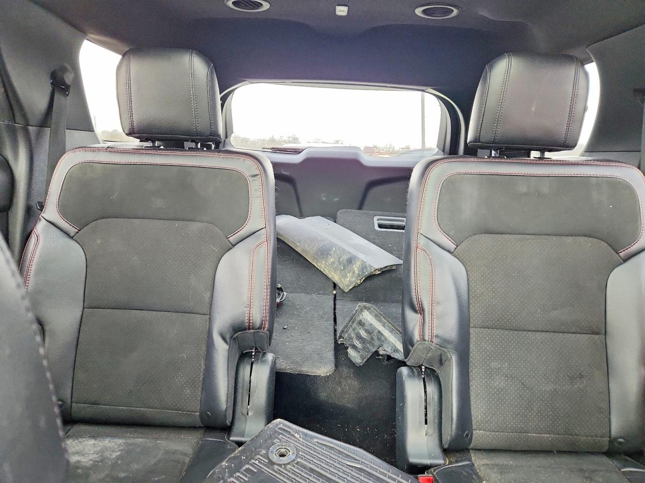 2019 FORD EXPLORER XLT photo 10