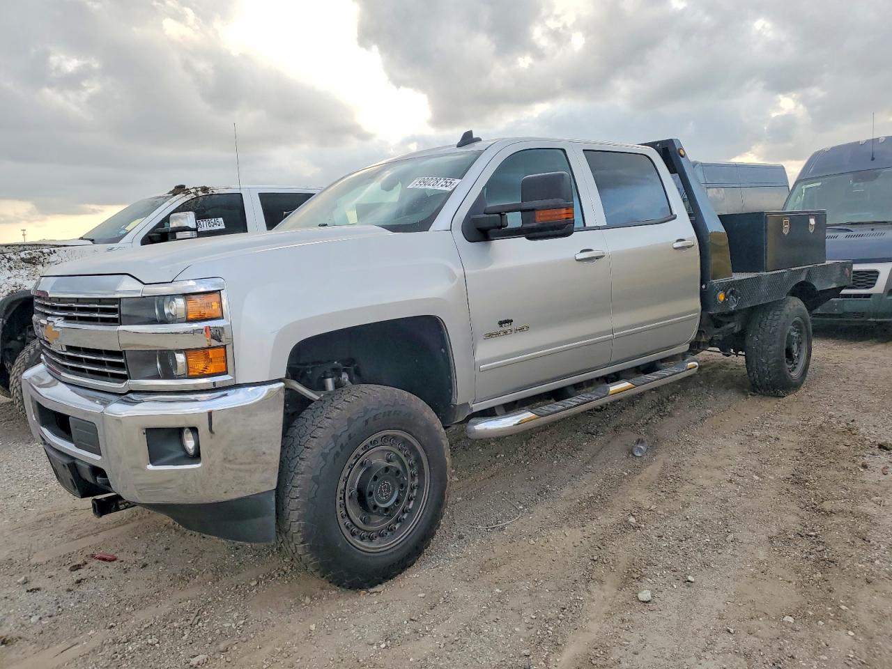 2015 CHEVROLET SILVERADO