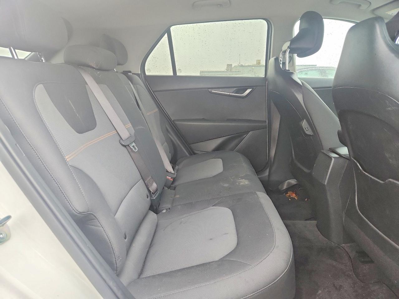 2025 KIA NIRO LX photo 10