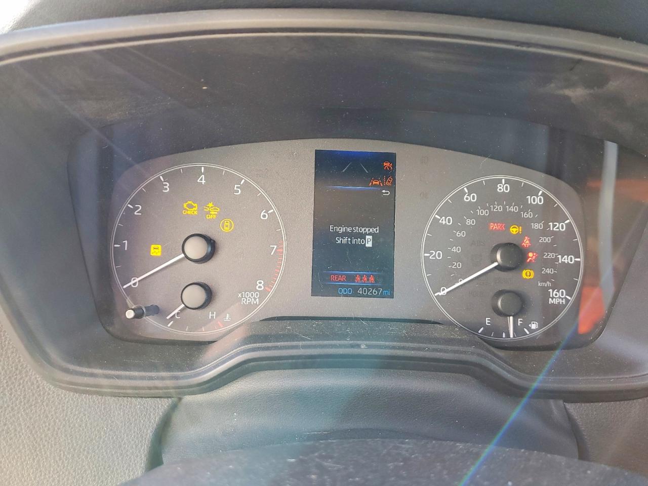 2024 TOYOTA COROLLA LE photo 9