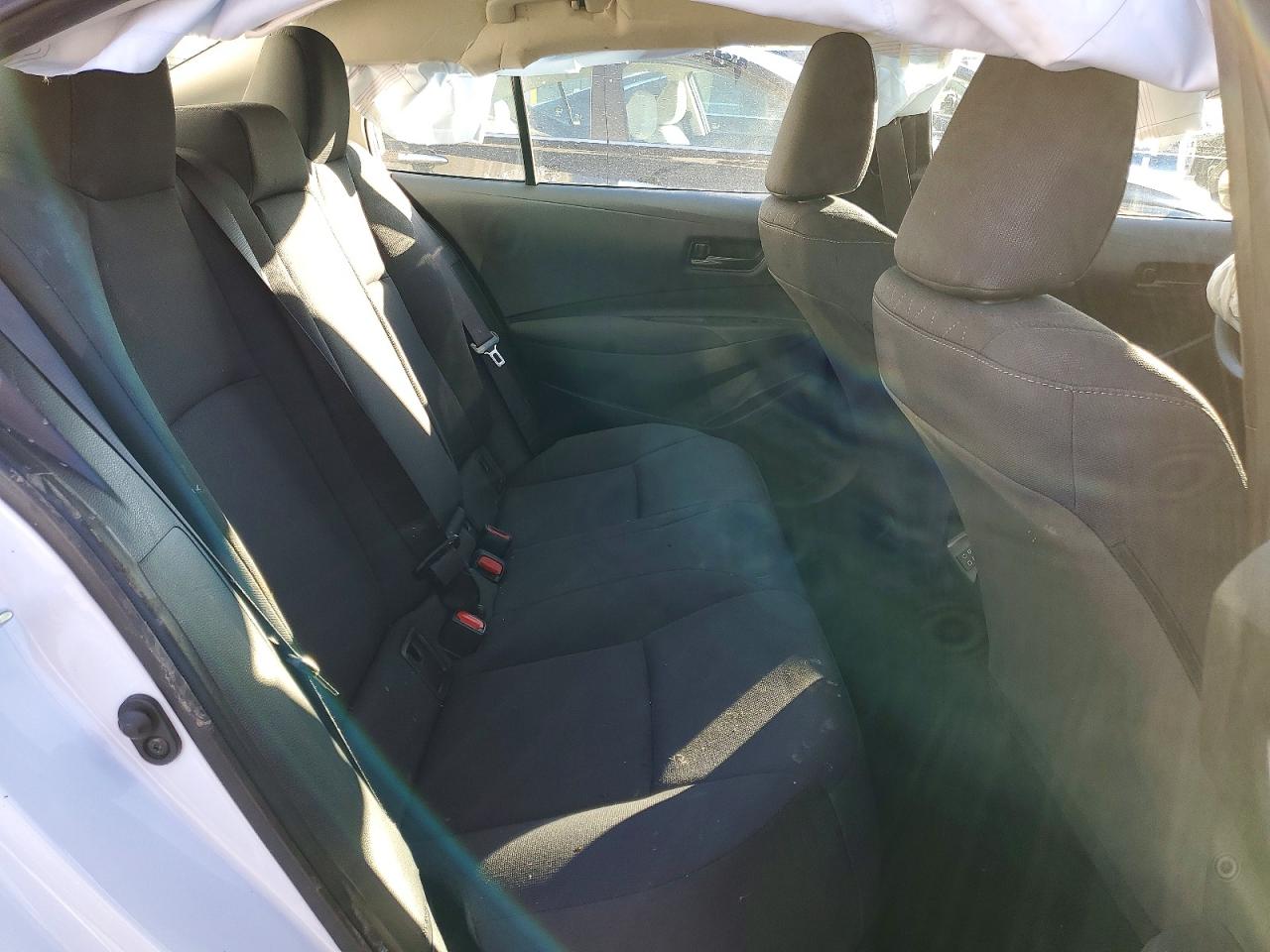 2024 TOYOTA COROLLA LE photo 10