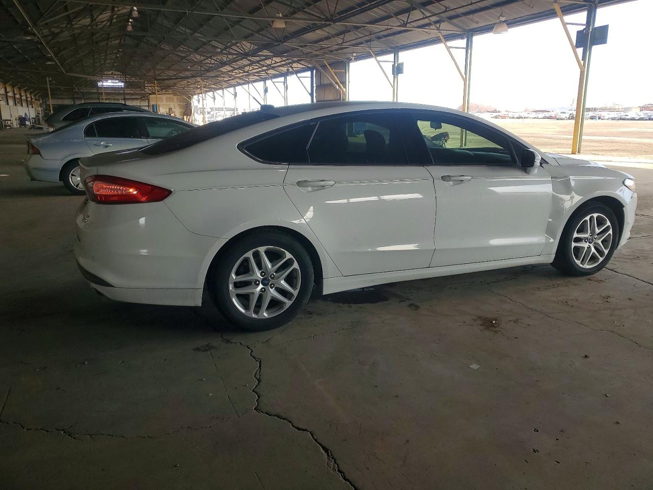 2013 FORD FUSION SE photo 3