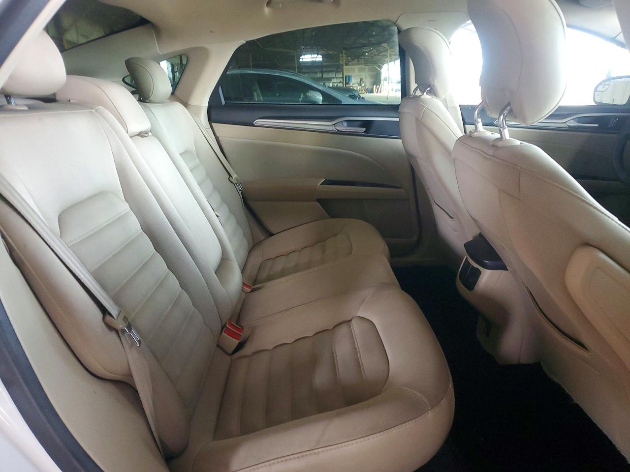 2013 FORD FUSION SE photo 10