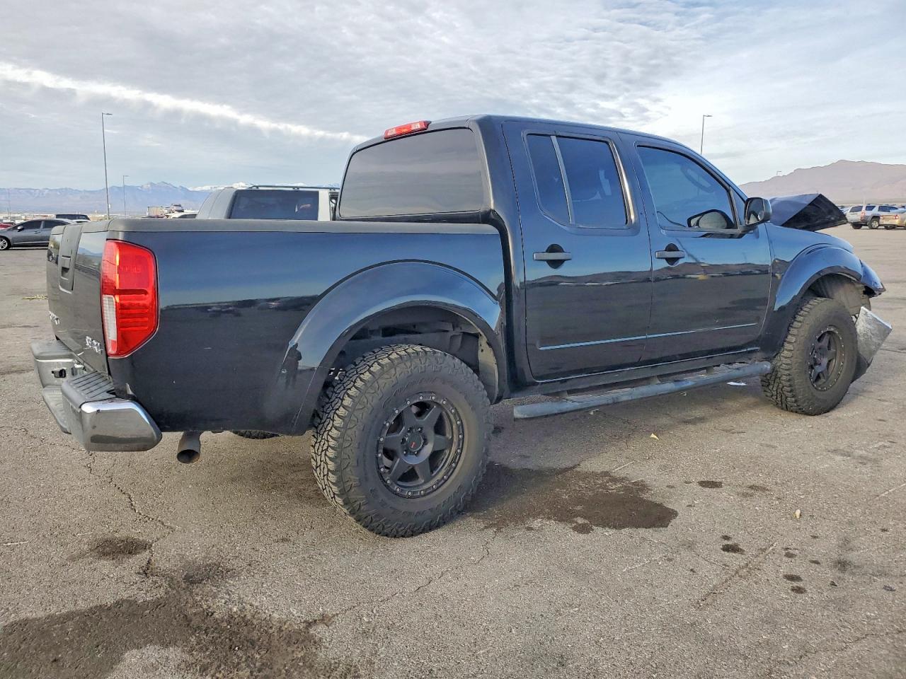 2009 NISSAN FRONTIER CREW CAB SE photo 3
