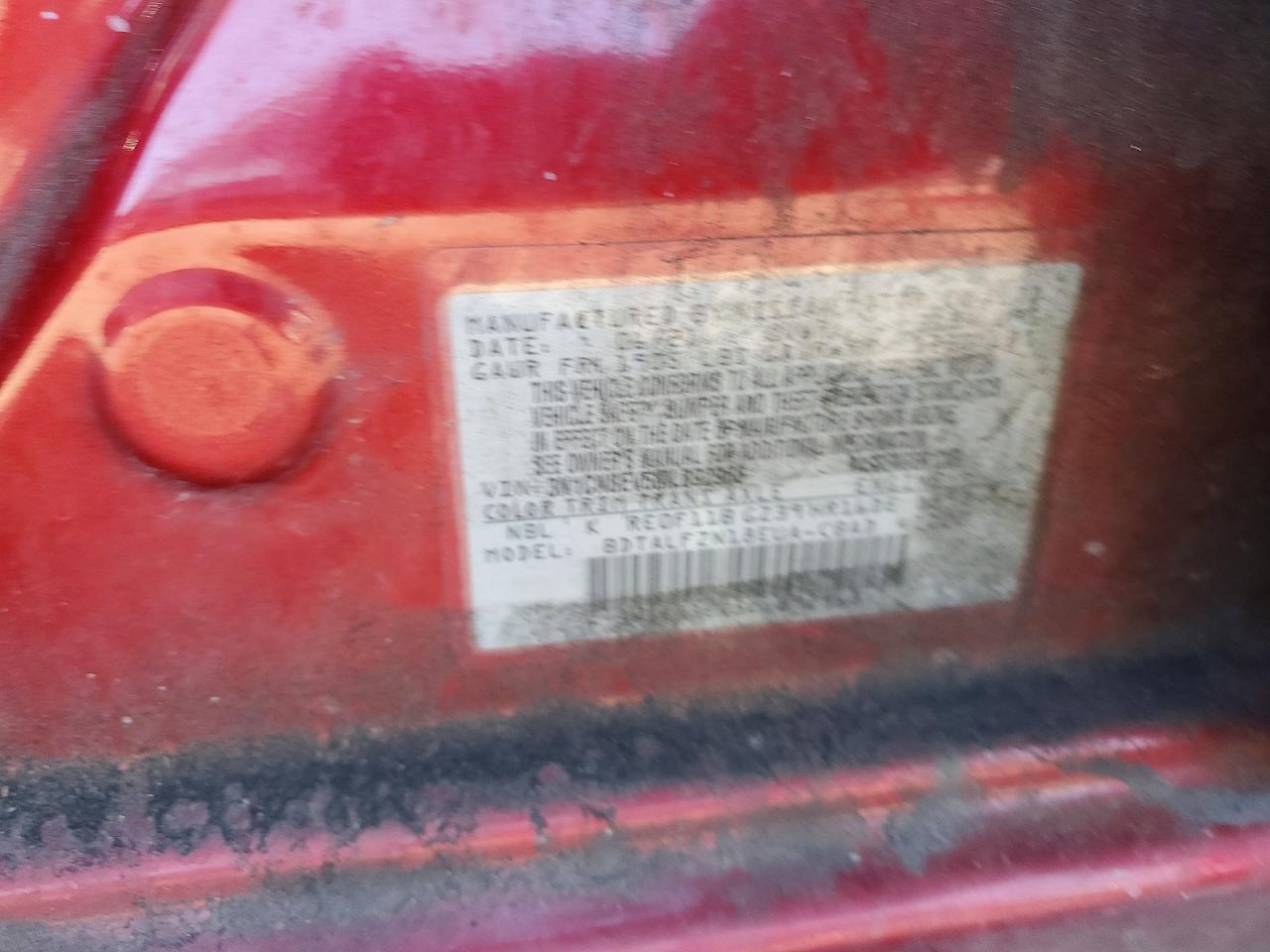 2021 NISSAN VERSA SV photo 12