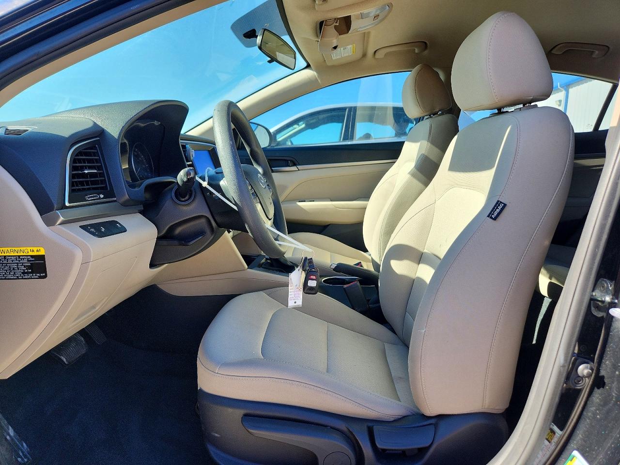 2018 HYUNDAI ELANTRA SEL photo 13