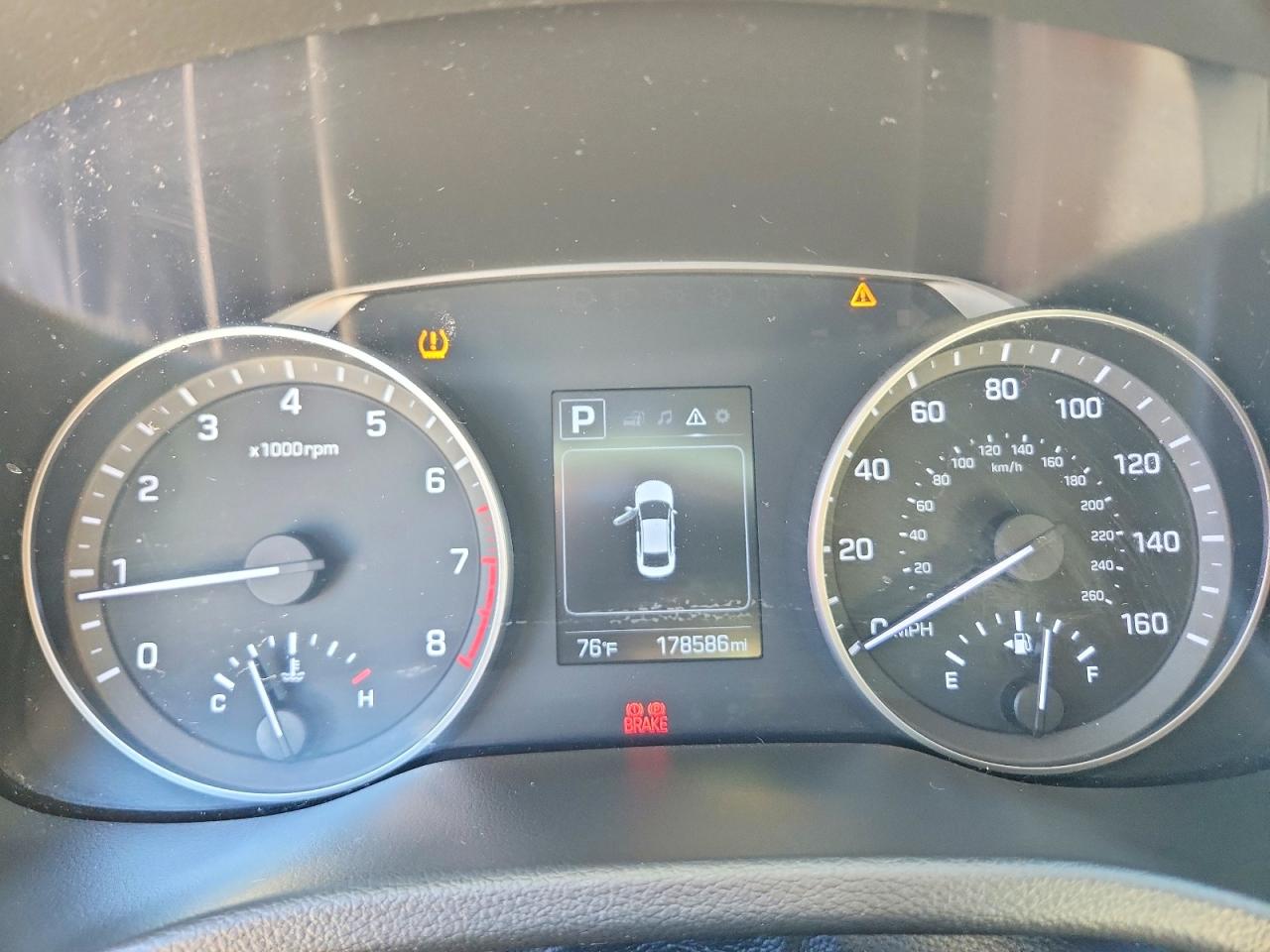 2018 HYUNDAI ELANTRA SEL photo 17