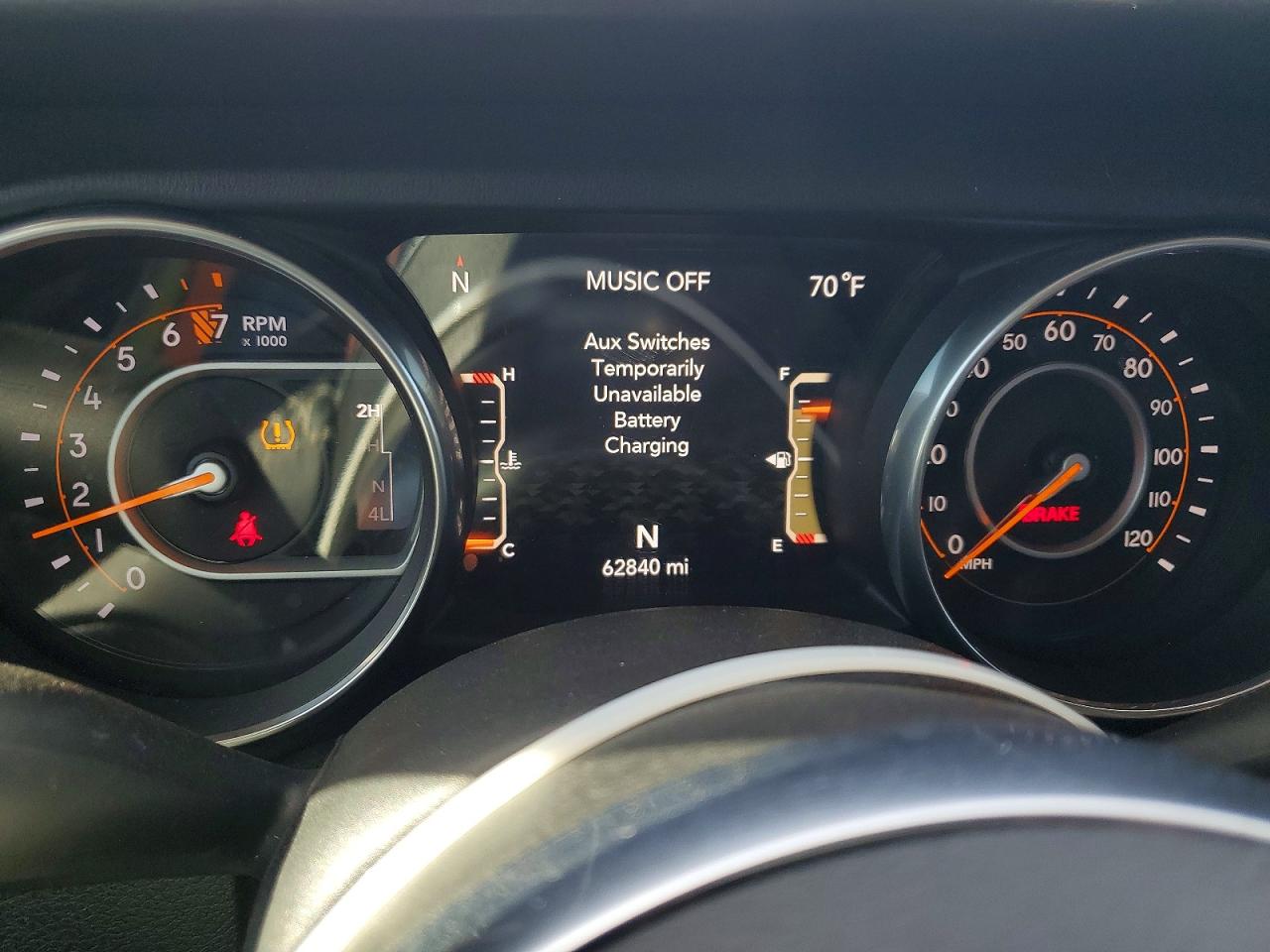 2018 JEEP WRANGLER UNLIMITED SAHARA photo 9
