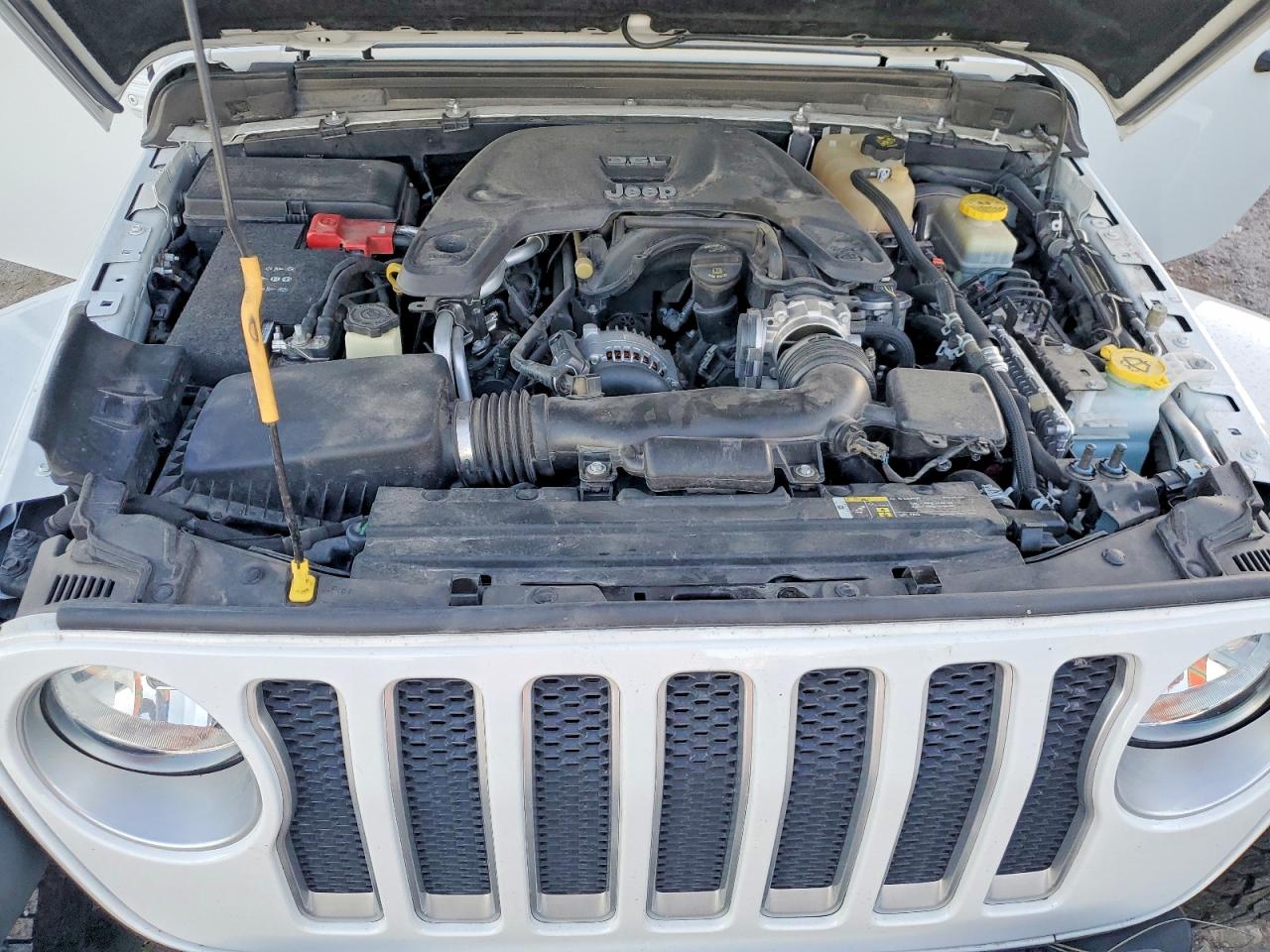 2018 JEEP WRANGLER UNLIMITED SAHARA photo 12