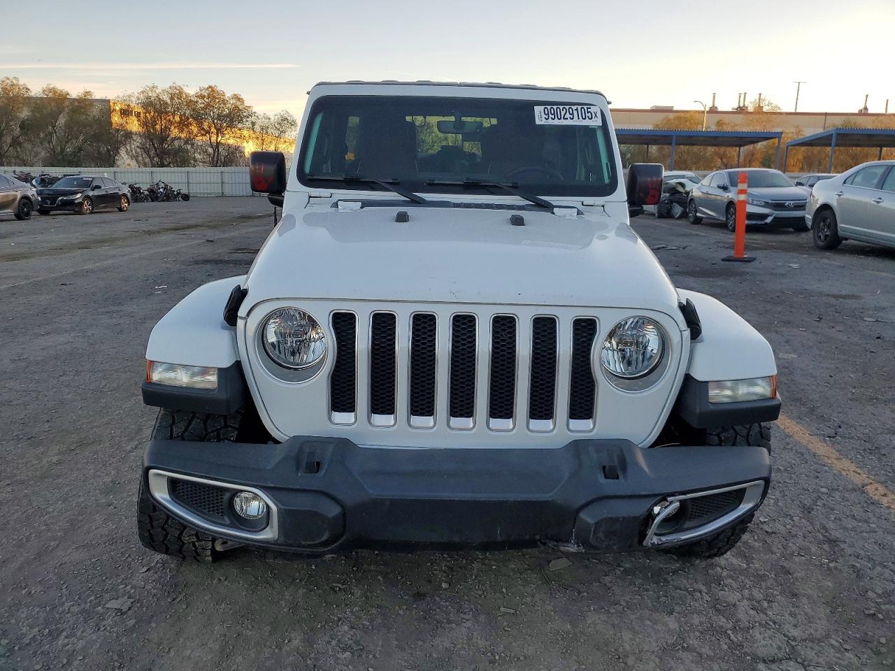 2018 JEEP WRANGLER UNLIMITED SAHARA photo 5
