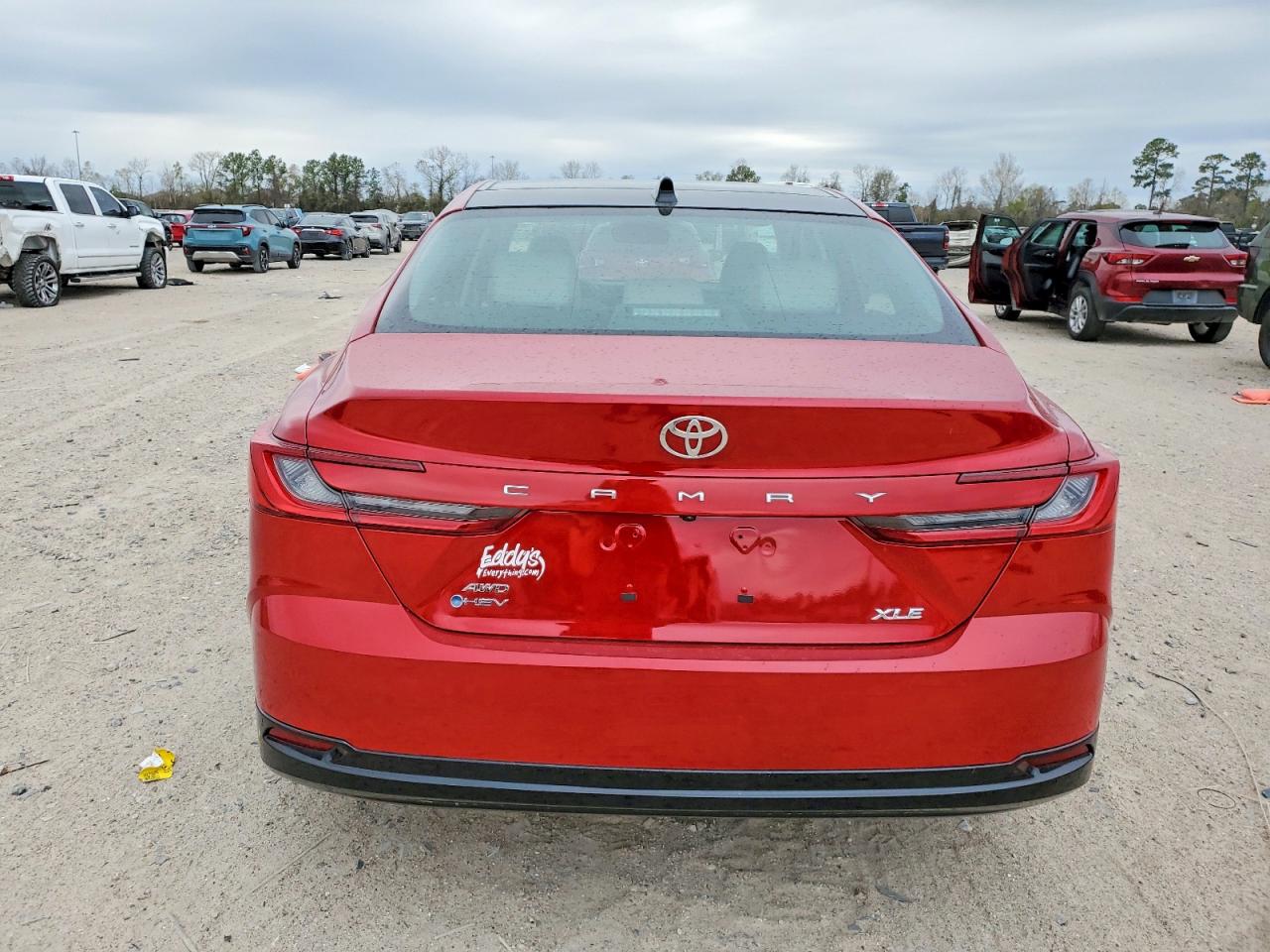 2025 TOYOTA CAMRY XSE photo 6
