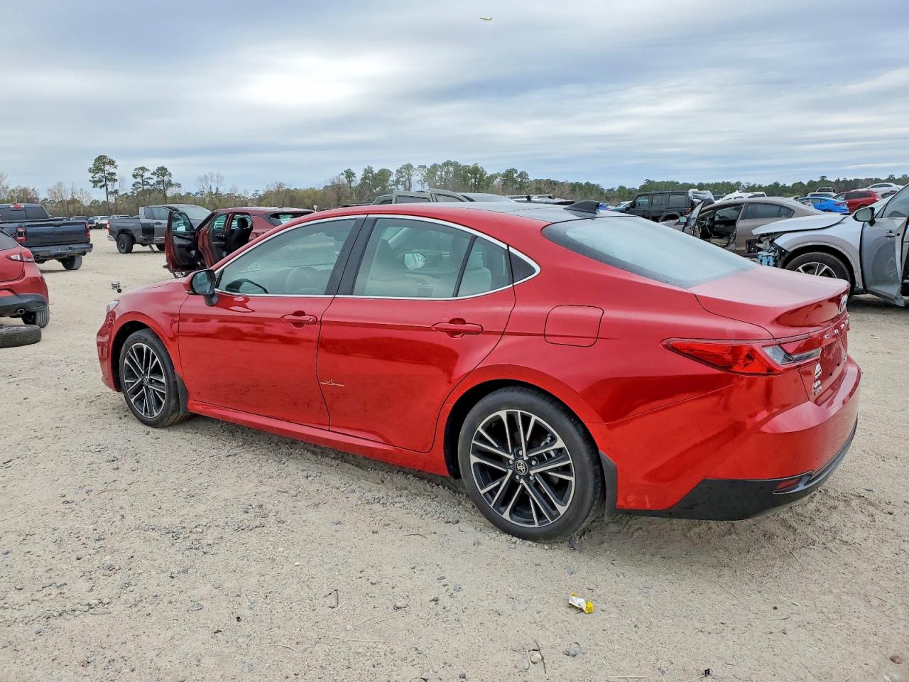 2025 TOYOTA CAMRY XSE photo 2