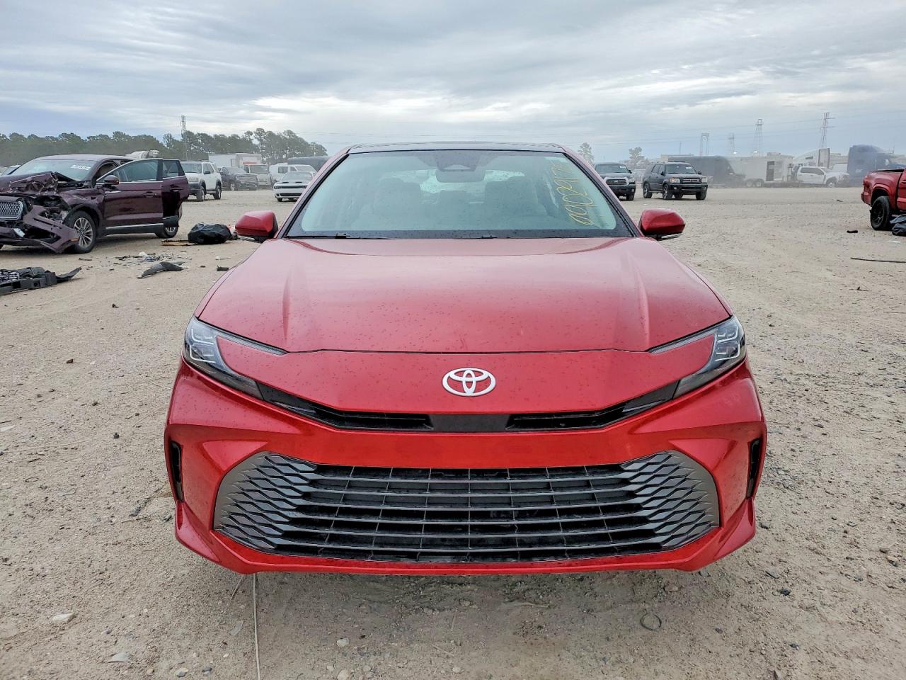 2025 TOYOTA CAMRY XSE photo 5