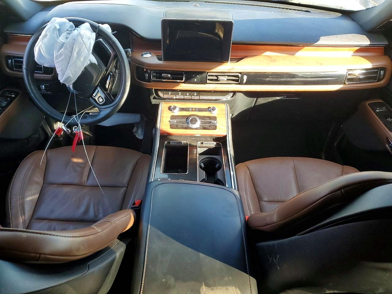 2023 LINCOLN AVIATOR RESERVE photo 8