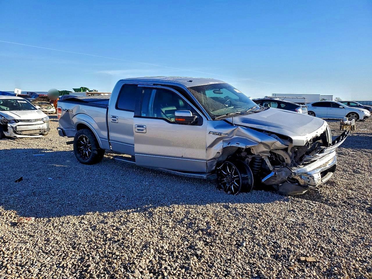 2014 FORD F150 SUPERCREW photo 4