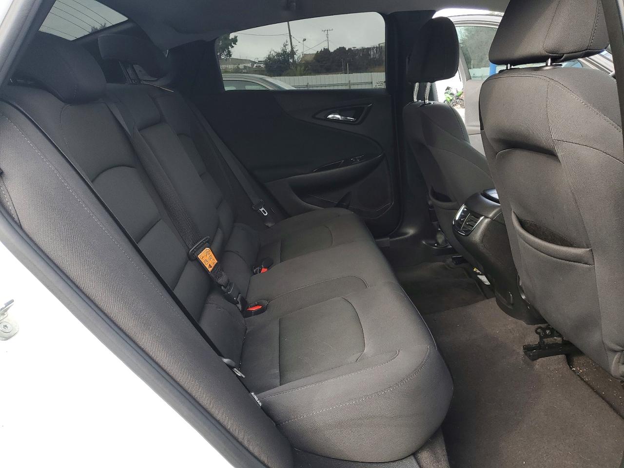 2017 CHEVROLET MALIBU LT photo 10