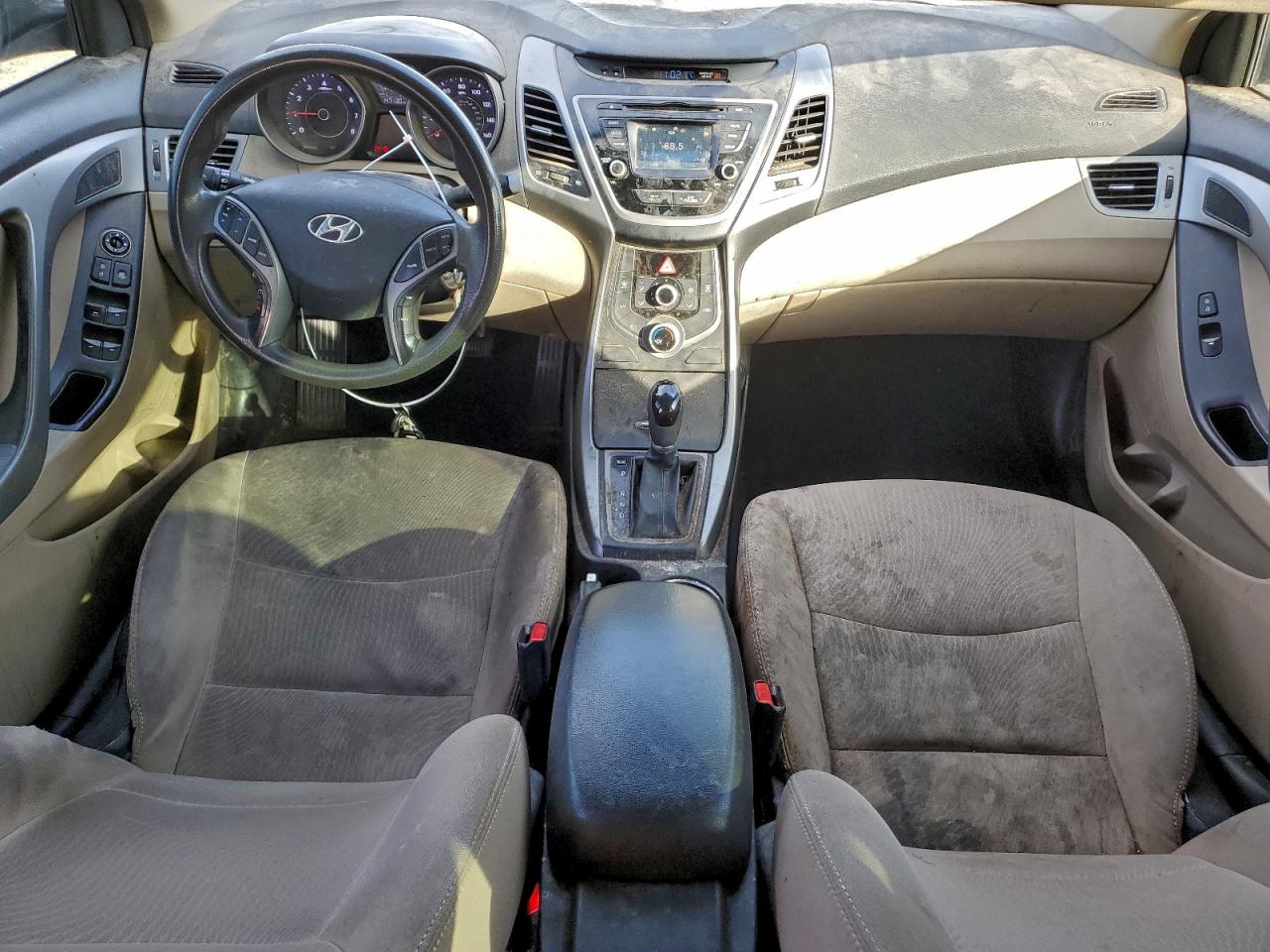 2016 HYUNDAI ELANTRA SE photo 8
