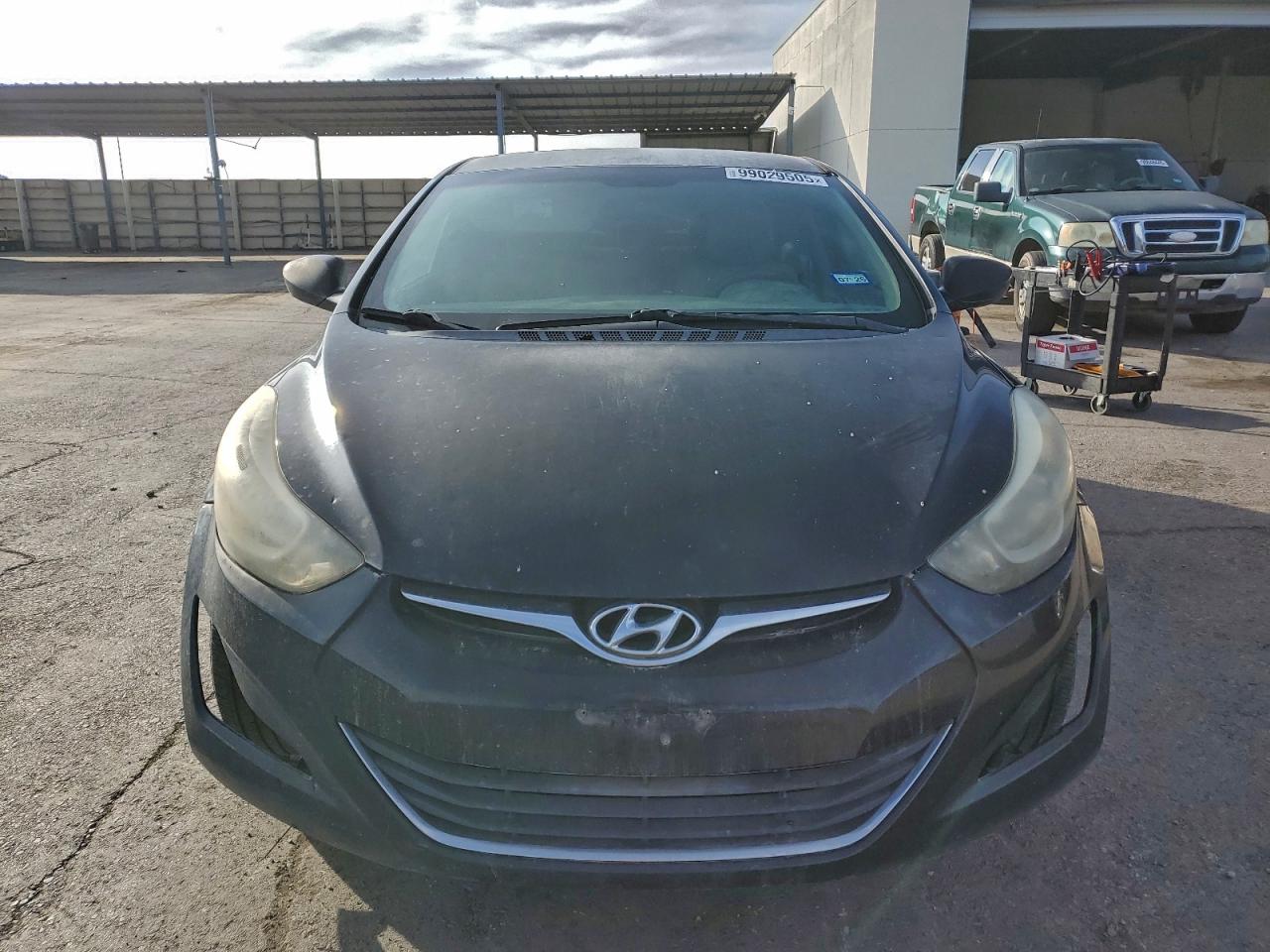 2016 HYUNDAI ELANTRA SE photo 5