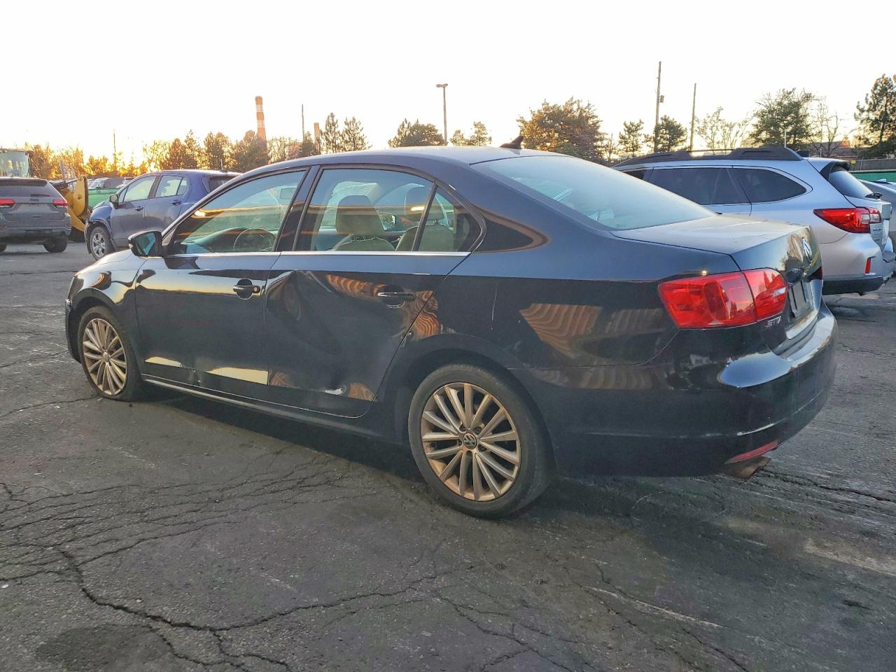 2013 VOLKSWAGEN JETTA SE photo 3