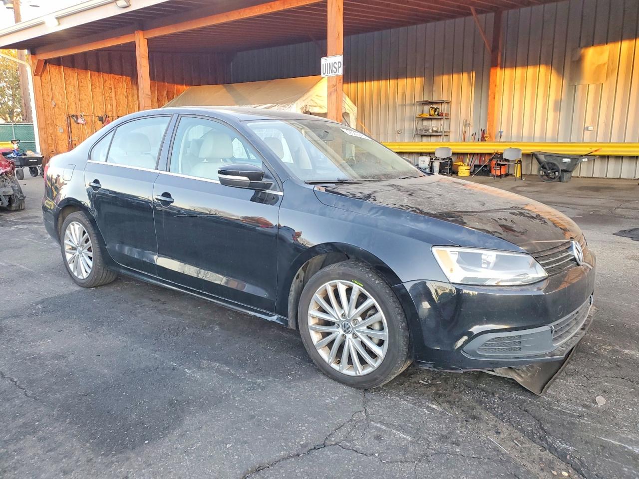 2013 VOLKSWAGEN JETTA SE photo 7