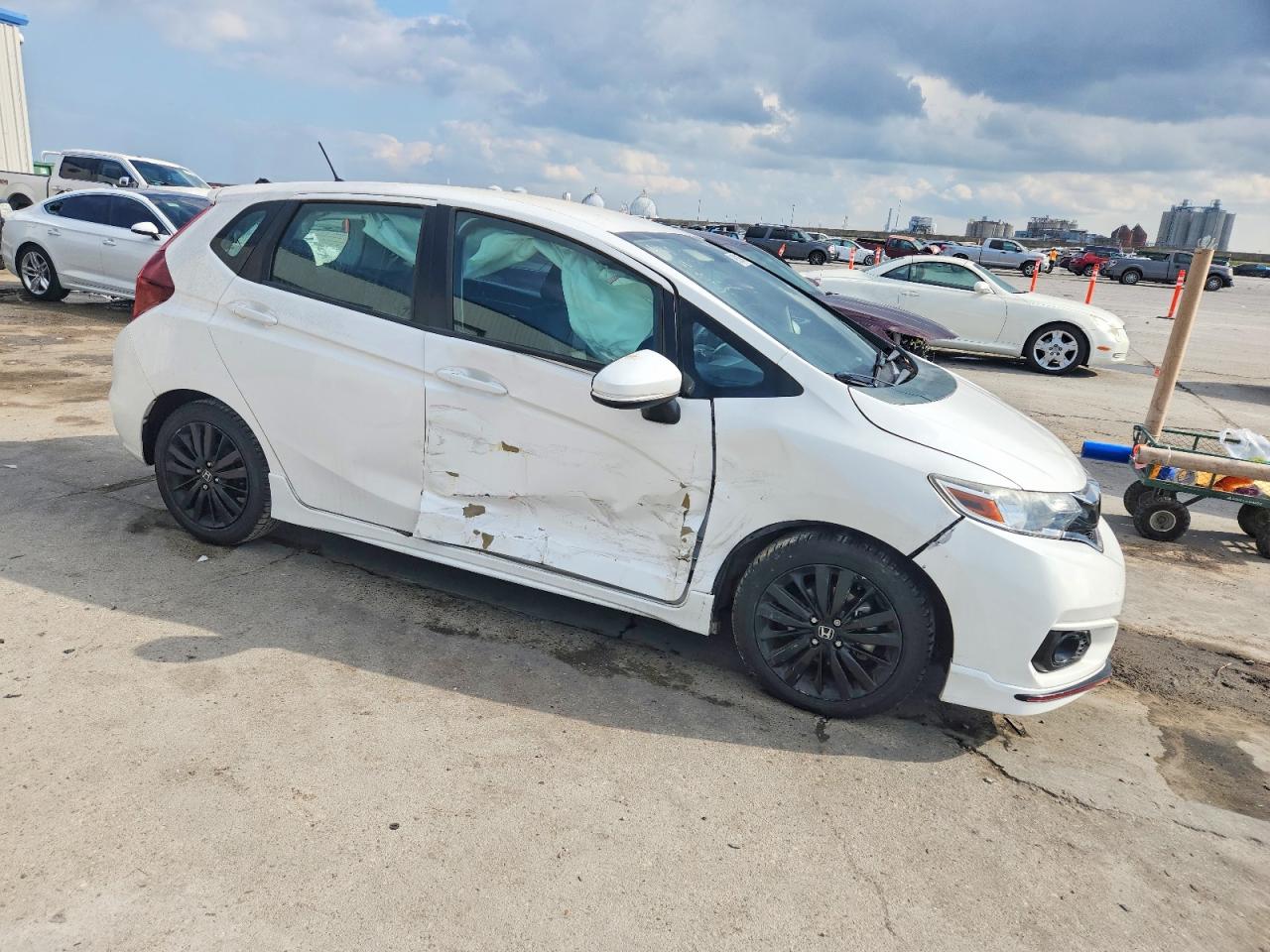 2018 HONDA FIT SPORT photo 4