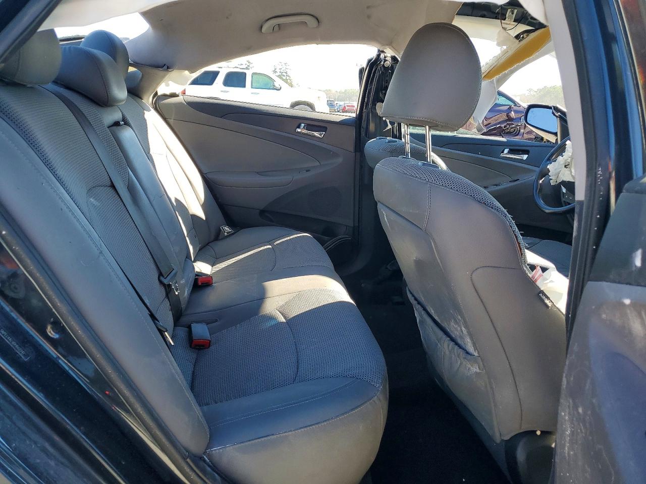 2013 HYUNDAI SONATA SE photo 10
