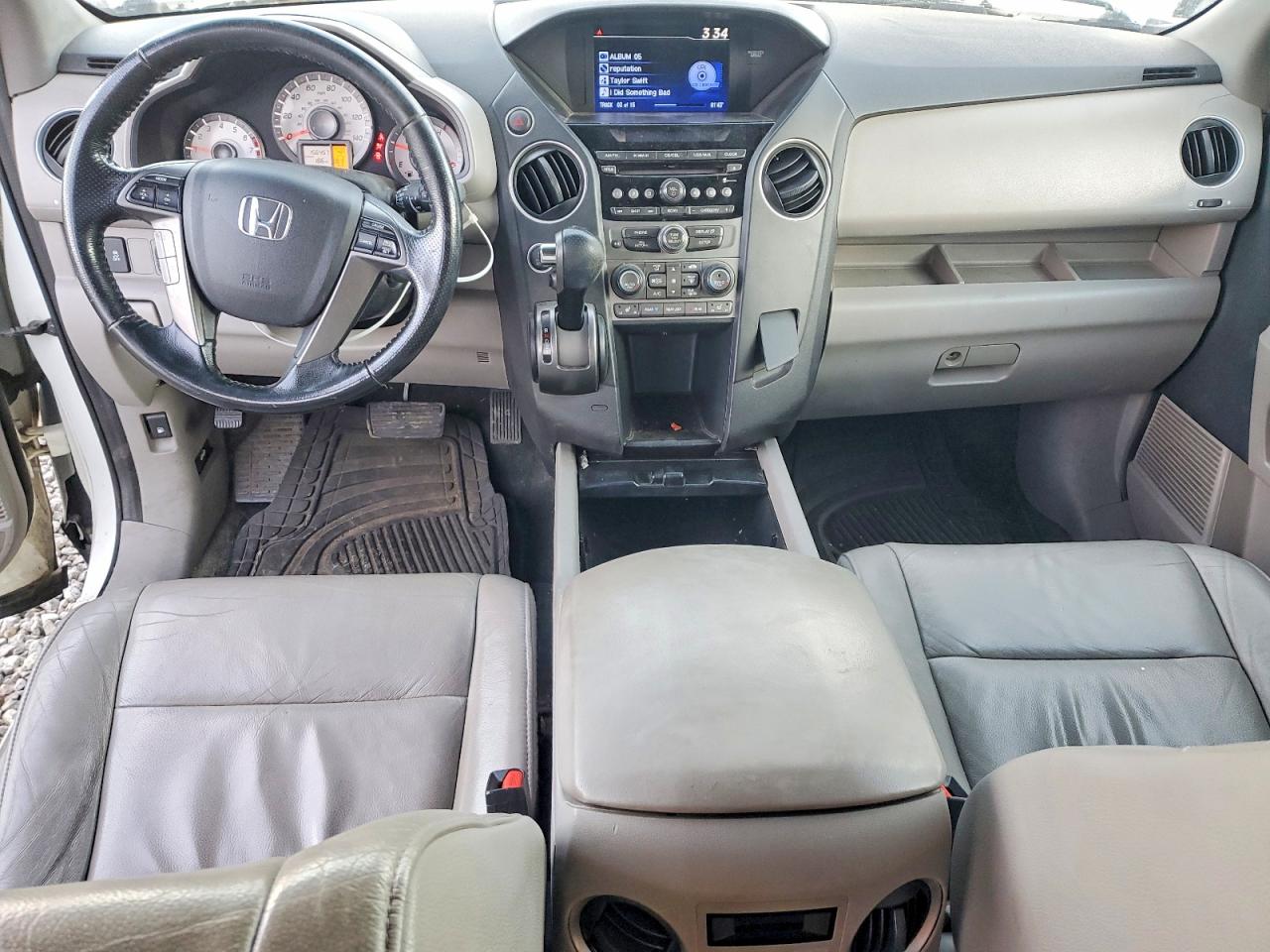 2015 HONDA PILOT EXL photo 8