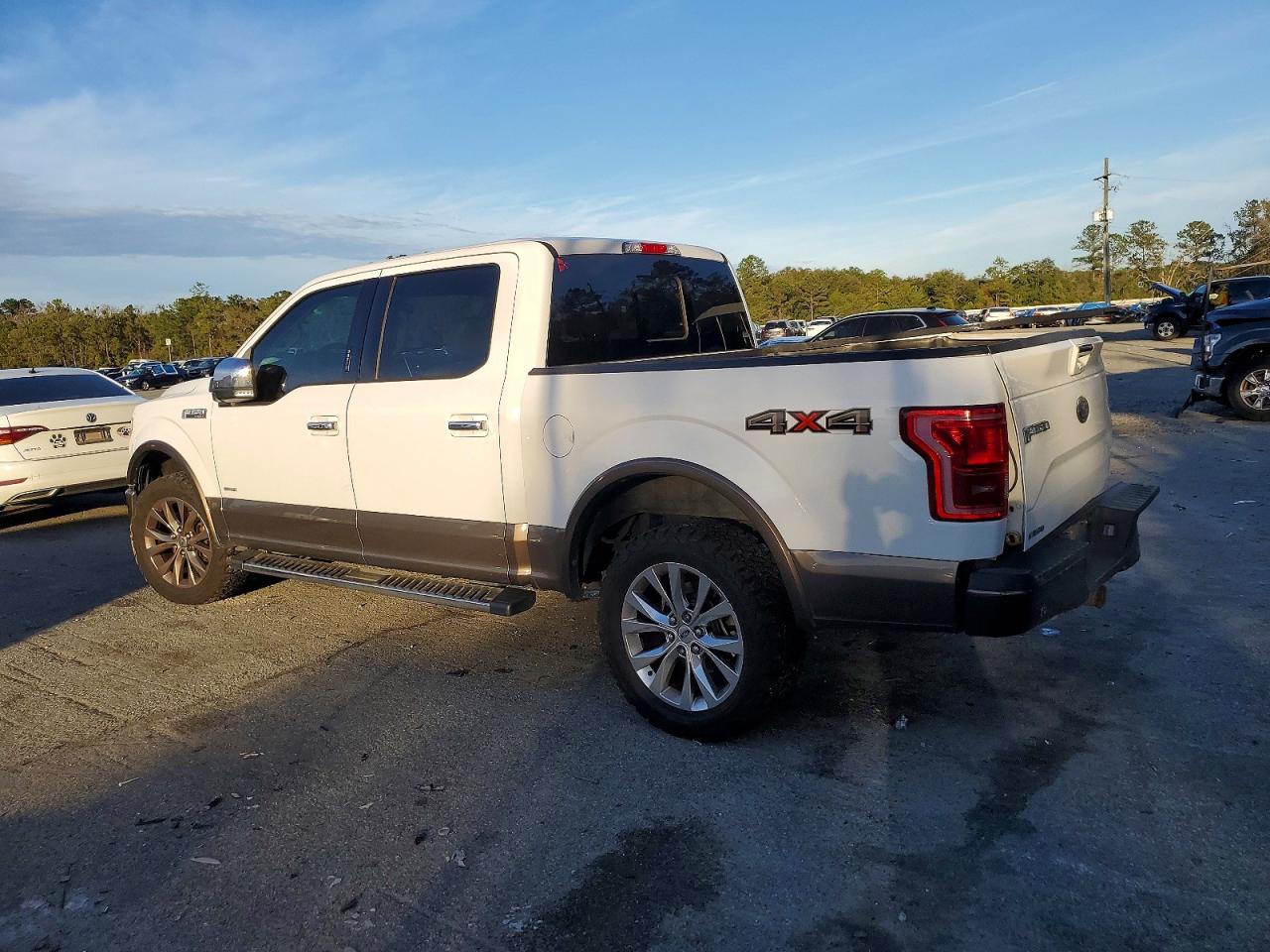 2015 FORD F150 SUPERCREW photo 3