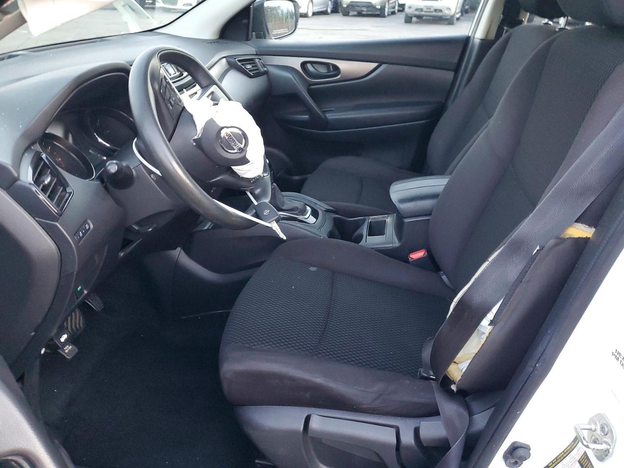 2019 NISSAN ROGUE SPORT S photo 13