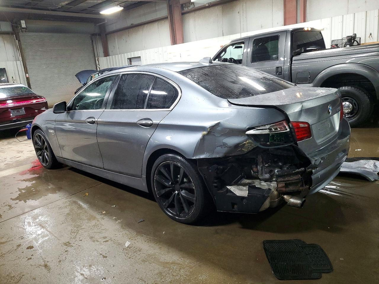 2011 BMW 535 XI photo 2