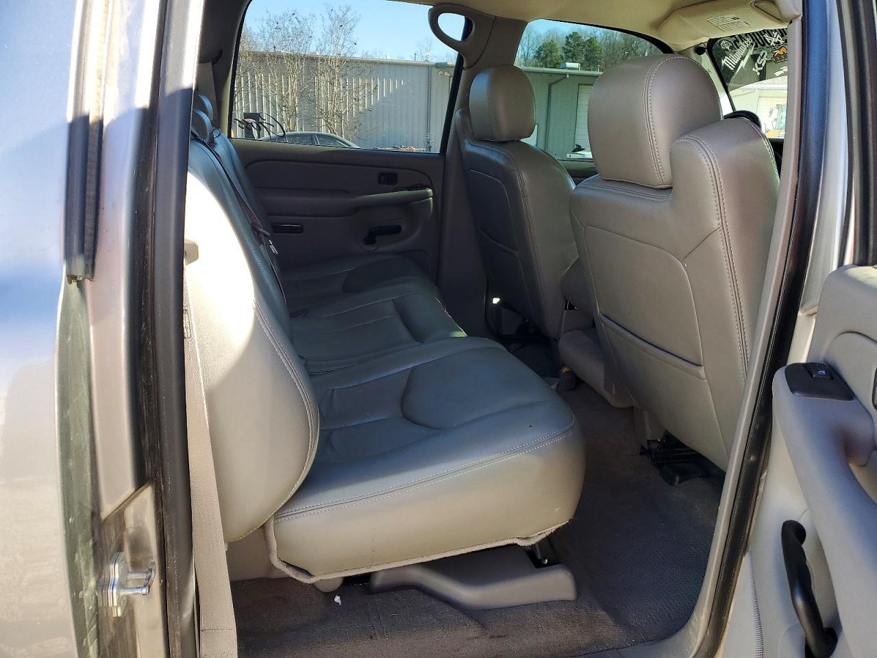 2006 CHEVROLET SILVERADO C1500 photo 10