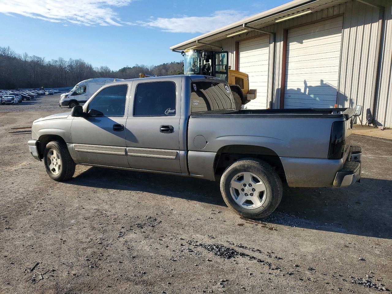 2006 CHEVROLET SILVERADO C1500 photo 2