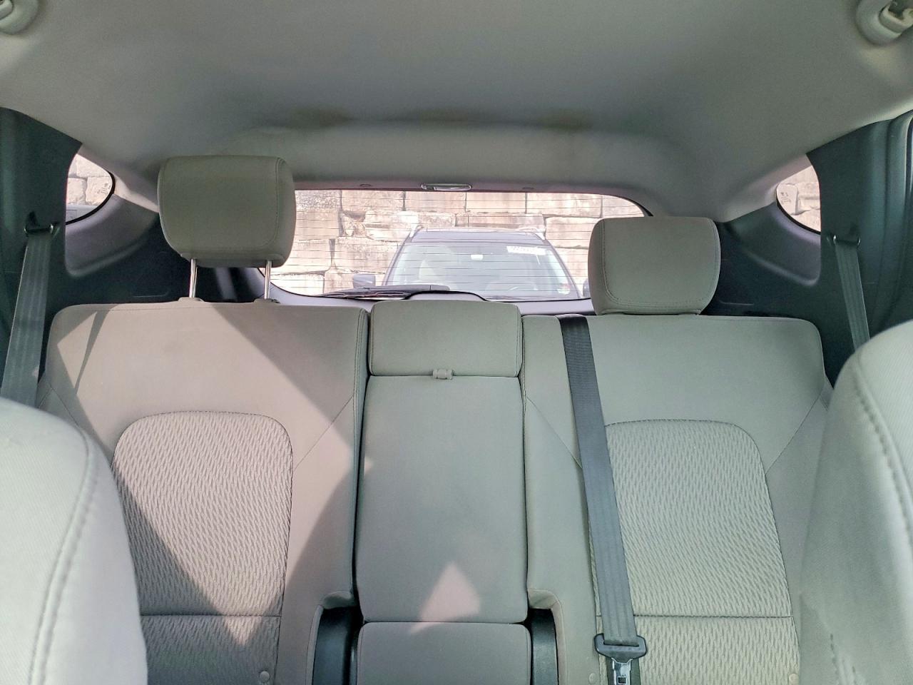2017 HYUNDAI SANTA FE SPORT 2.4L photo 19