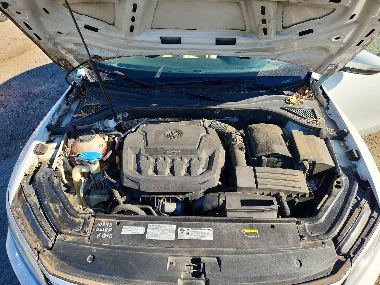 2018 VOLKSWAGEN PASSAT SE photo 11