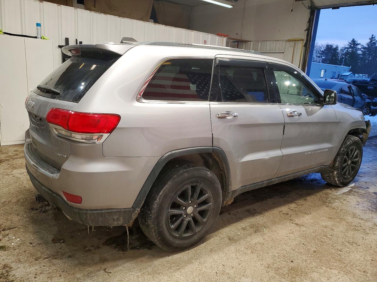 2016 JEEP GRAND CHEROKEE LIMITED photo 3