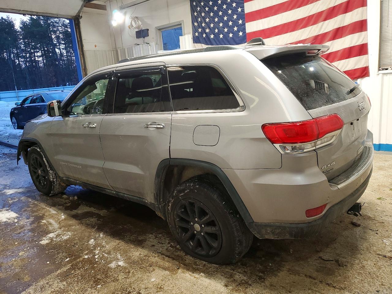 2016 JEEP GRAND CHEROKEE LIMITED photo 2